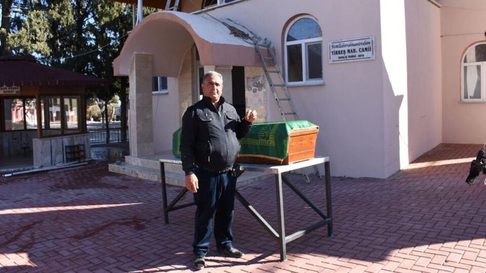 Ölmeyi yasaklayan muhtarın isteği gerçekleşti!