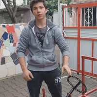 400 liraya kendi arabasını yaptı!