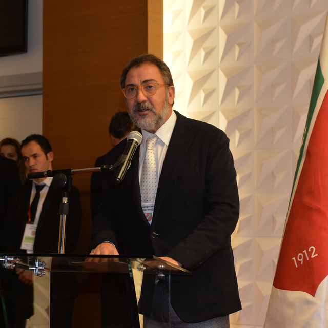 "Karşıyaka bizim namusumuz"