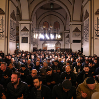 90 bin camide Fetih Suresi okundu