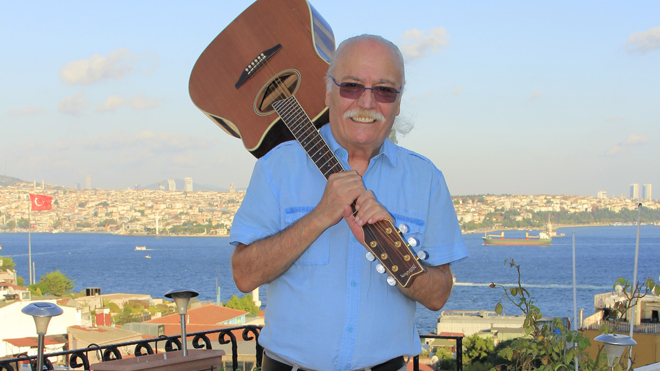 "Beslenme çantanızda sanat müziği mutlaka olsun"