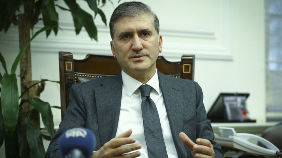 "Uluslararası sağlık hizmetlerine eğileceğiz"