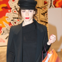 Eski eş sorusu kaçırdı