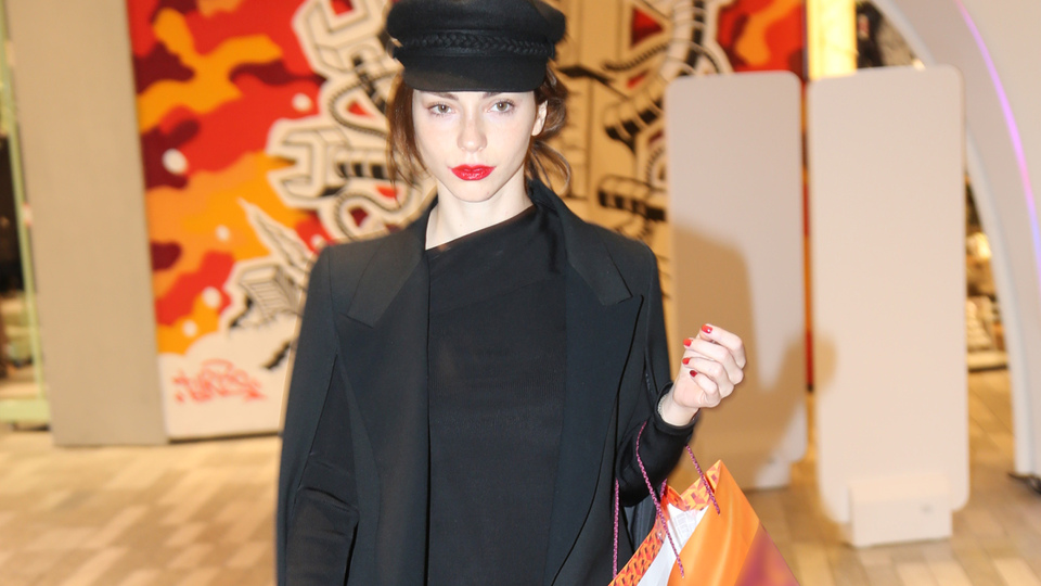 Eski eş sorusu kaçırdı