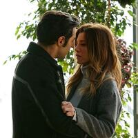 Oya düğmeye bastı, mahvedecek onları!