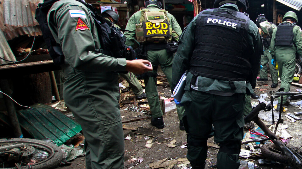 Tayland'da bombalı saldırı!
