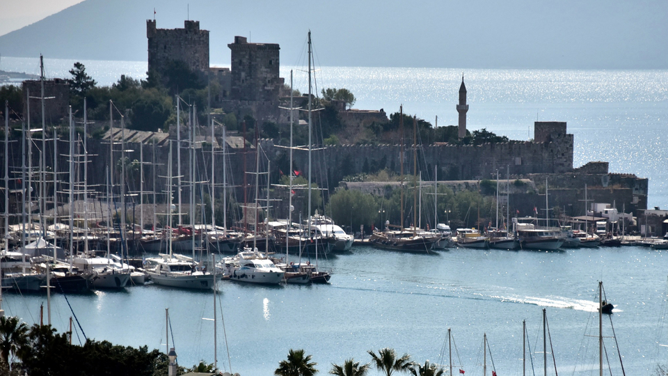 Deniz turizm gelirlerinin yüzde 80'i marina ve yatçılıktan