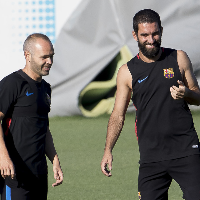 Iniesta'dan Arda'ya veda mesajı