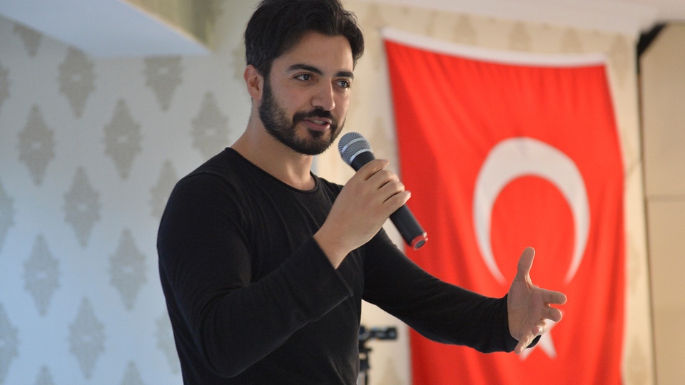 Güney'den Mehmetçiğe moral konseri