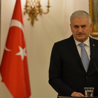 Başbakan Yıldırım: Terör koridorunu başlarına yıkacağız