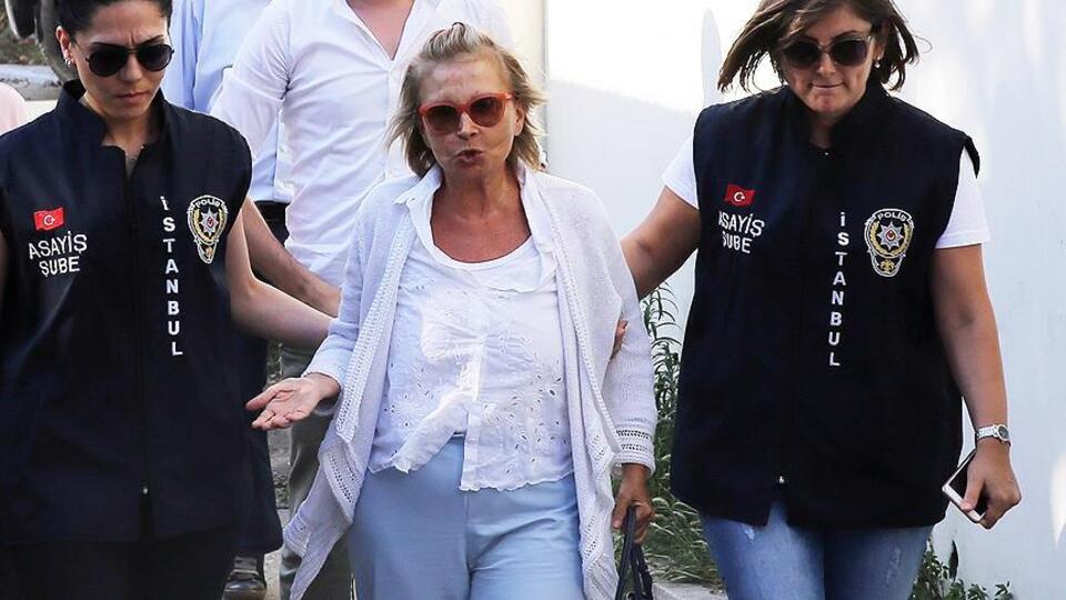 Nazlı Ilıcak hakkında müebbet hapis istemiyle dava açıldı