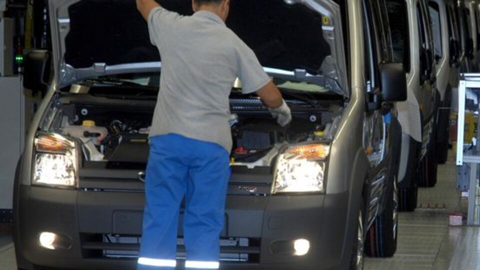 130 bin metal işçisi greve hazırlanıyor