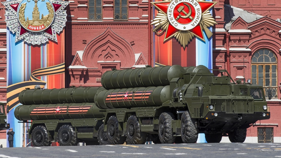 Katar da S-400 için görüşmelere başladı!