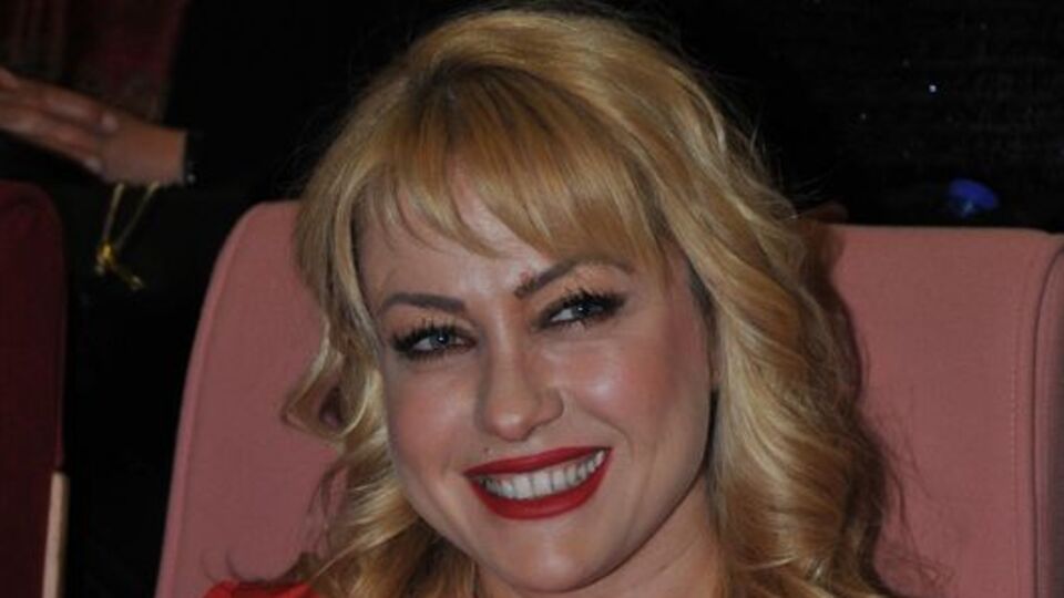 Yeliz Yeşilmen kimdir?