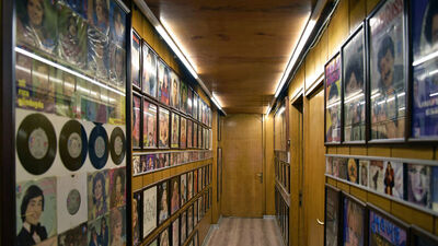 Durun, siz hâlâ arabesksiniz