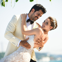 Burak istedi, Fahriye yaptı