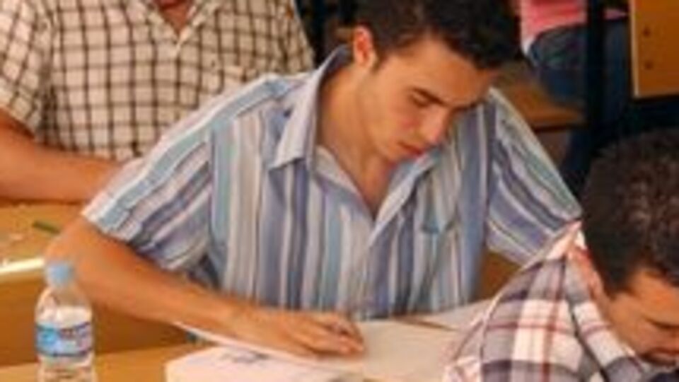 AÖF kayıt yenileme tarihi ne zaman?