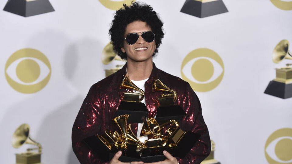 Bruno Mars kimdir?
