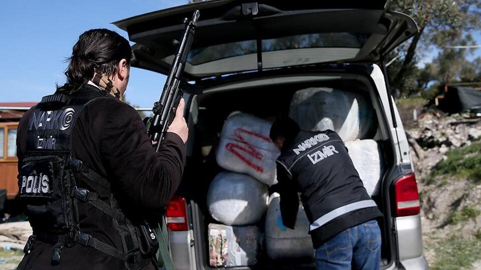 1,5 ton uyuşturucu ele geçirildi