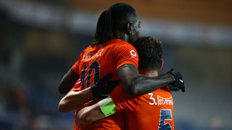 Başakşehir zirveyi sevdi!