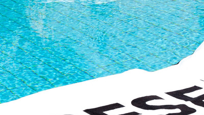 Otellerdeki şezlong savaşları sona eriyor!