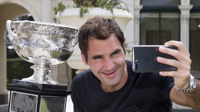 Federer rekorunu geliştirdi