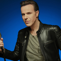 ‘Kendimi sahneye adadım’