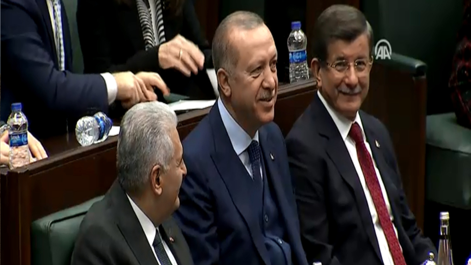 Erdoğan, Yıldırım ve Davutoğlu ile yan yana