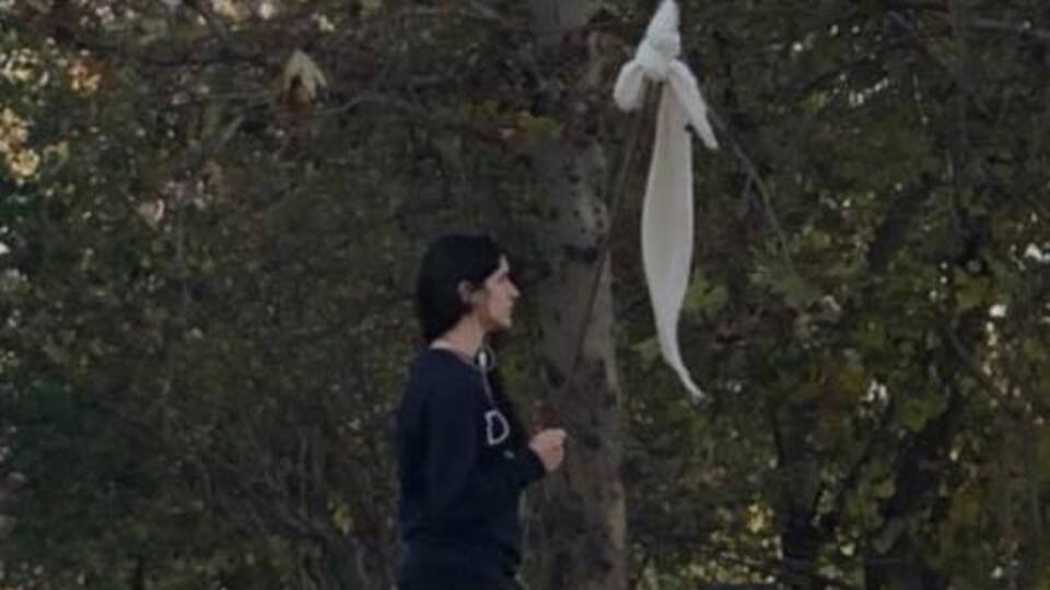 İran'da başörtüsü protestosuna sert yanıt!