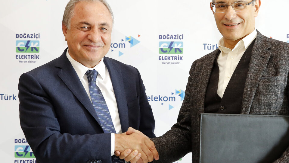 Elektrik ve internet paketleri tek noktada