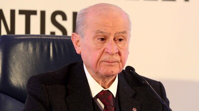 "Bir elle Rabia, bir elle bozkurt olmaz"