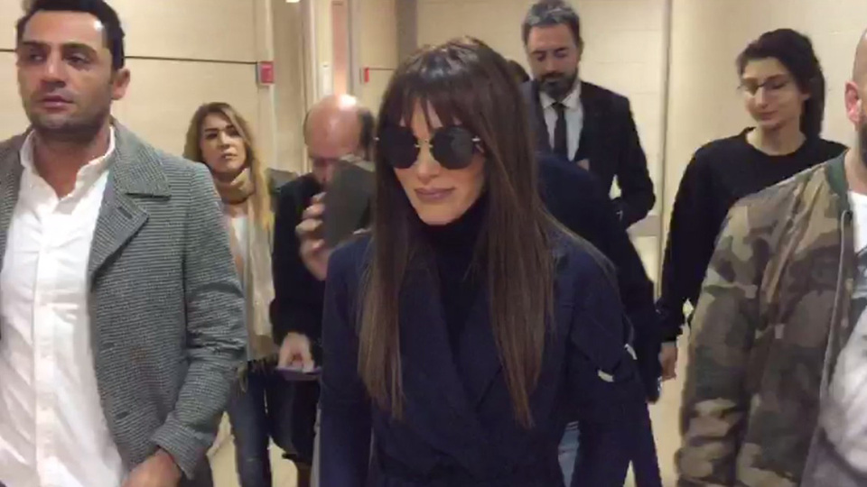 Cezaevindeki ilk gününü anlattı: Elime 2 çöp torbası verdiler...