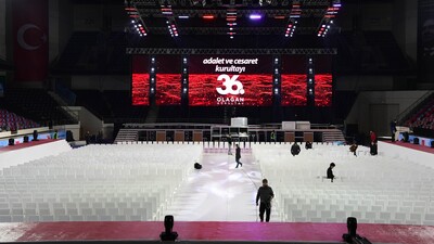 CHP Kurultayı'nın galibi Kemal Kılıçdaroğlu oldu