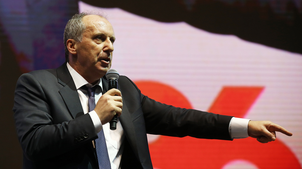 CHP Kurultayı'na damga vuran tartışma