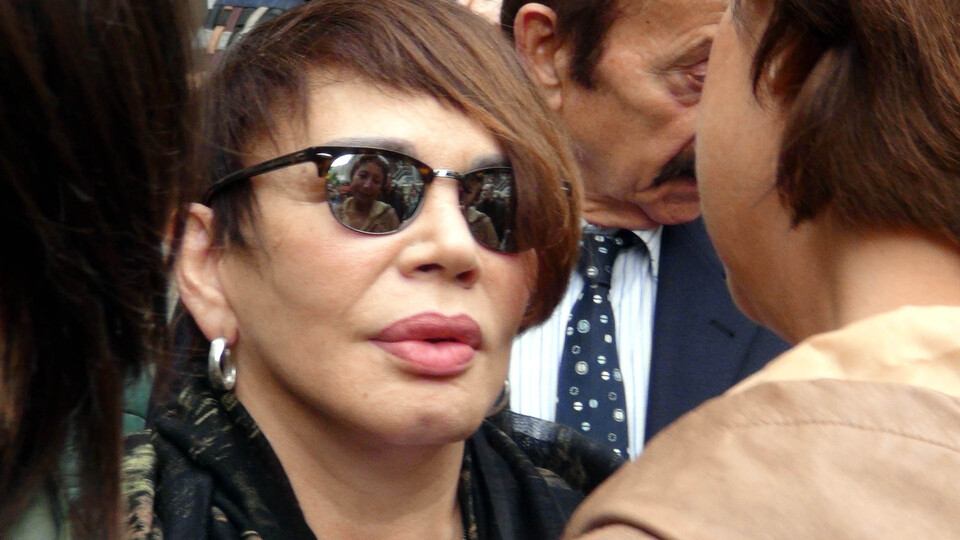 Sezen Aksu'dan radikal karar!