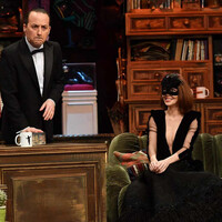 Elçin Sangu kül kedisi oluyor