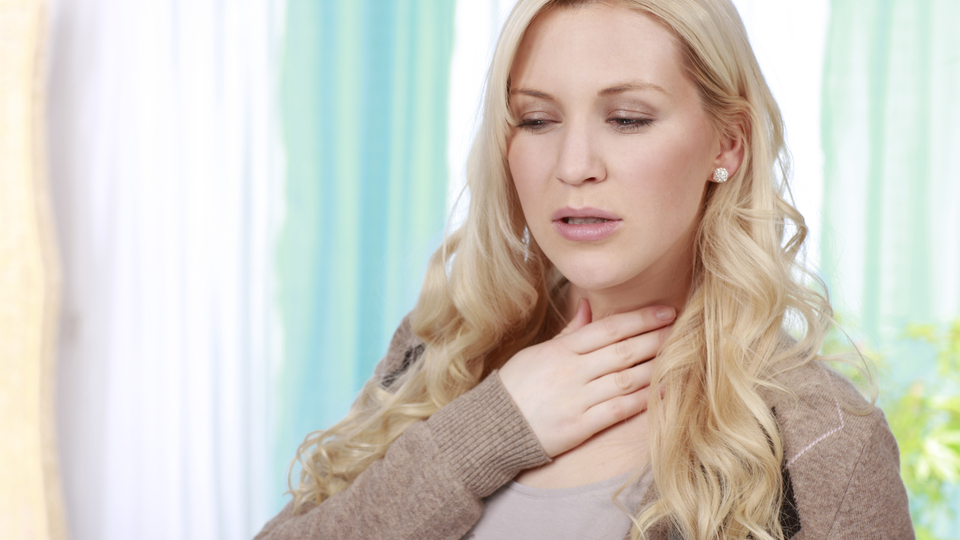 Fısıldayarak konuşmanın bir zararı çıktı!