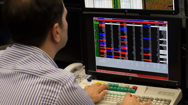 İki dev halka arzda yabancı dipten 2.2 milyar getirdi