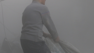 Rusya ve Suriye uçakları Doğu Guta'yı bombaladı: 50 ölü