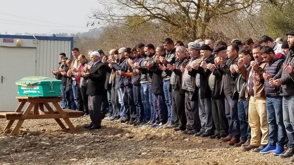 Para ve altın dolu çantası çalındı, kalp krizinden öldü