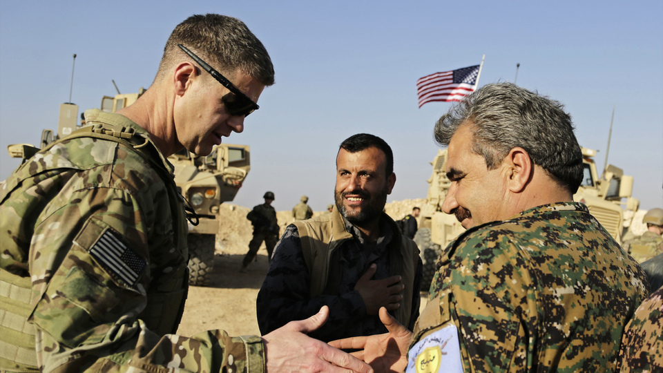 ABD'li komutandan skandal ziyaret!