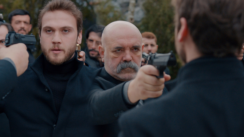 "Biliyorum Salih, biliyorum babamın oğlu!"