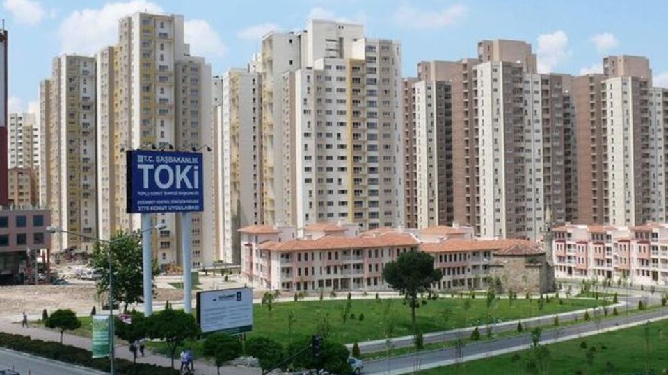 TOKİ konutlarını geri aldı!