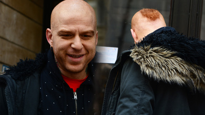 'Sevgi bir günle sınırlı değildir'