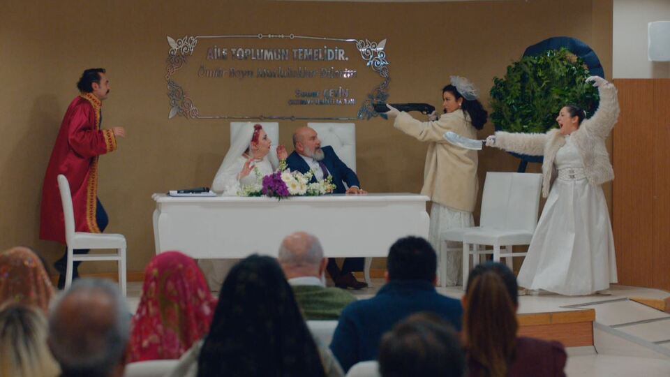 Yeni Gelin'de düğün var!