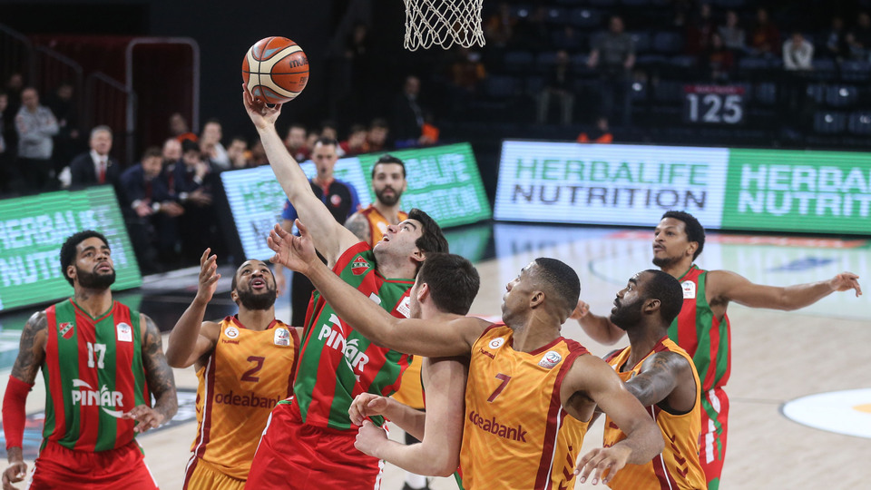 Galatasaray'dan KSK'ya fark