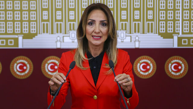 Nazlıaka'ya dönüş vizesi çıkmadı