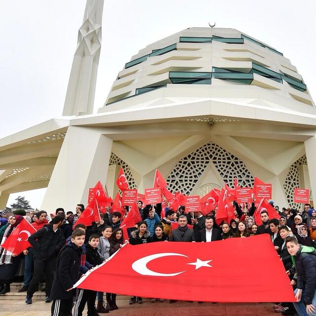 7'den 70'e Afrin askerleri ve şehitleri için dua ettiler