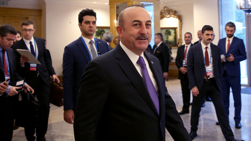 Kritik ziyaret öncesi Çavuşoğlu'ndan ABD'ye net mesaj: İlişkiler ya düzelecek ya da...