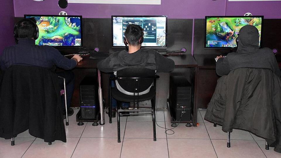 Masum görünüyor ama depresif kişiliğe yöneltiyor!